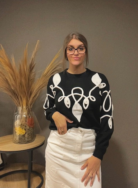 Pull avec broderies
