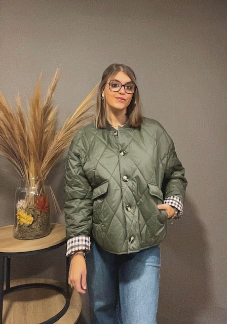 Doudoune matelassée verte à fermeture boutonnée
