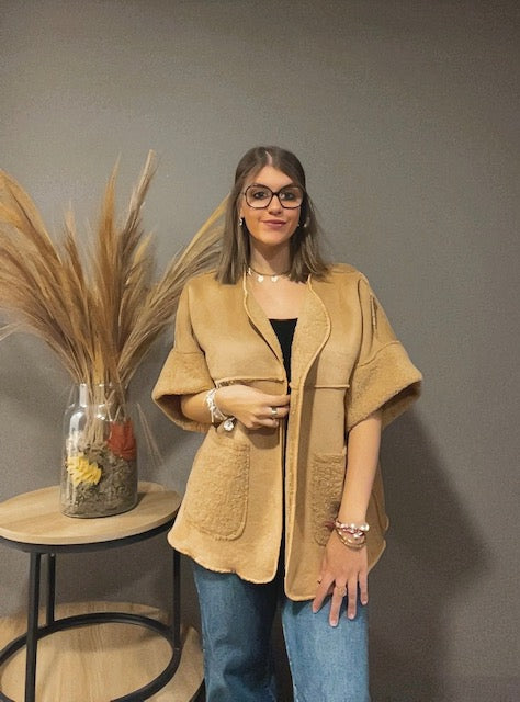 Veste camel à manches 3/4